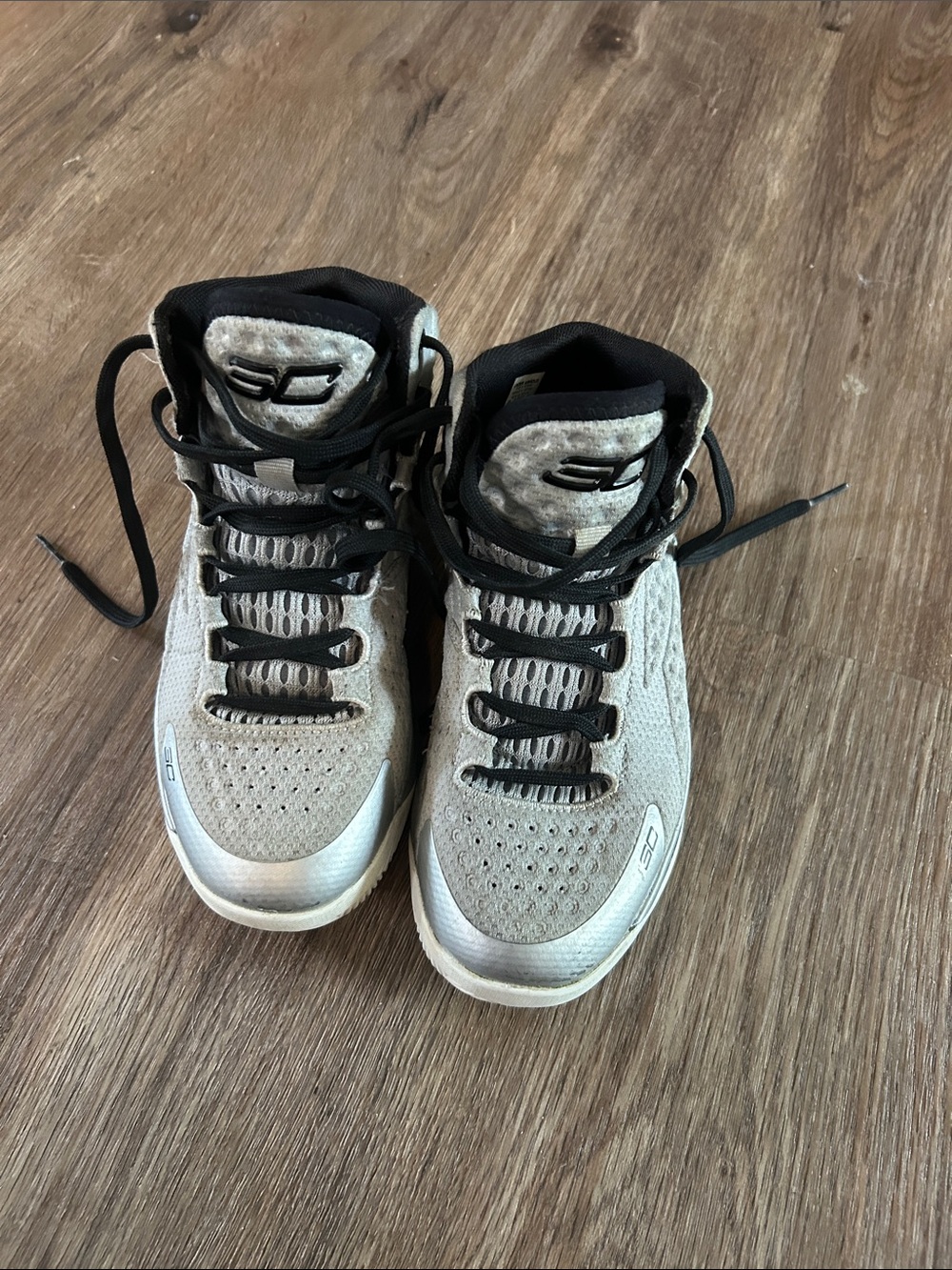 Under Armour SC Basketball Shoes - Gray and Black